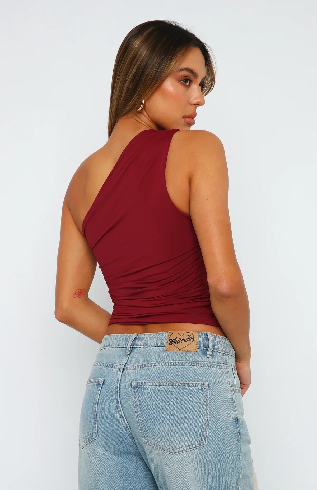 Prenda superior mujer | diseño asimétrico de un hombro