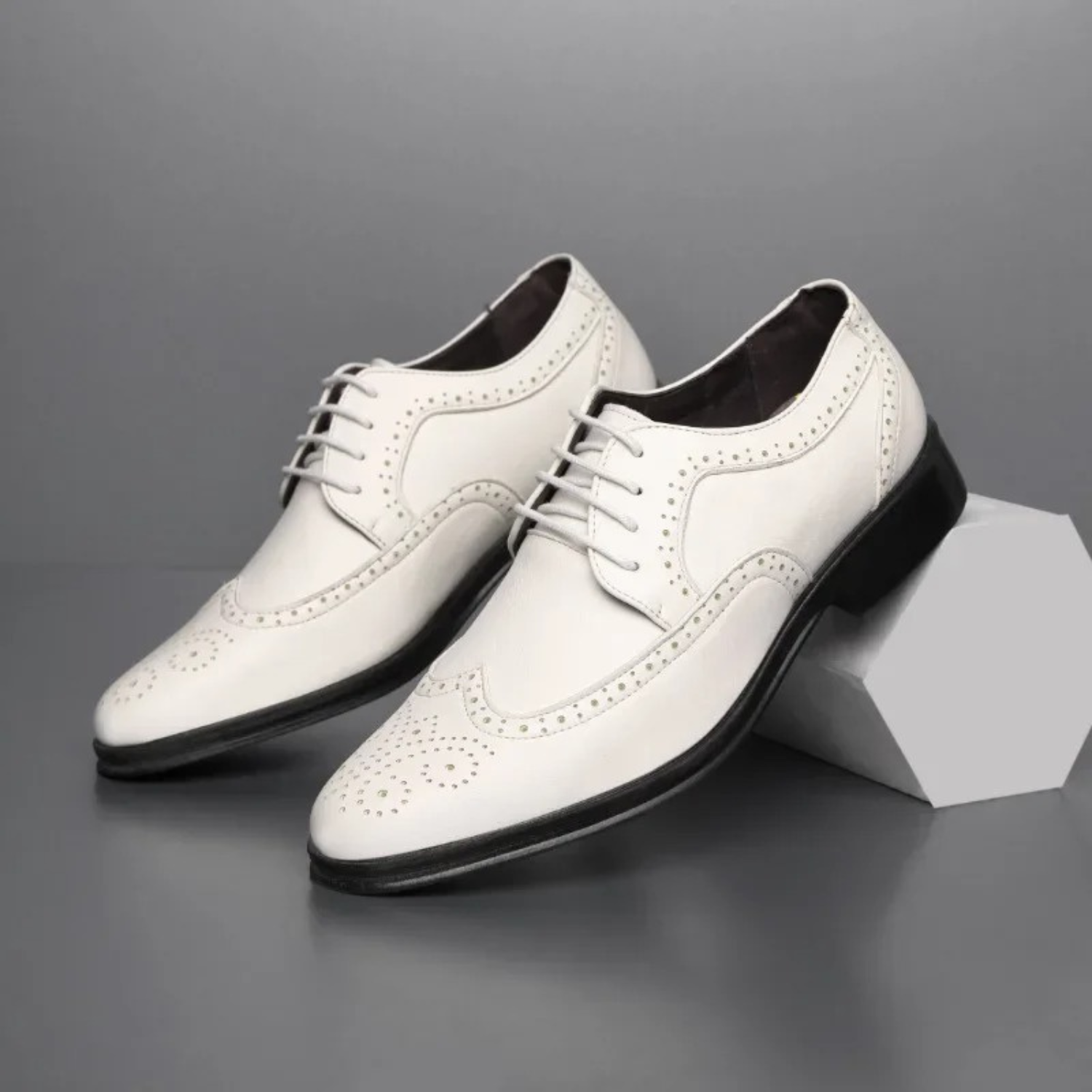 Zapatos hombre derby | diseño liso con cordones y puntera estilizada