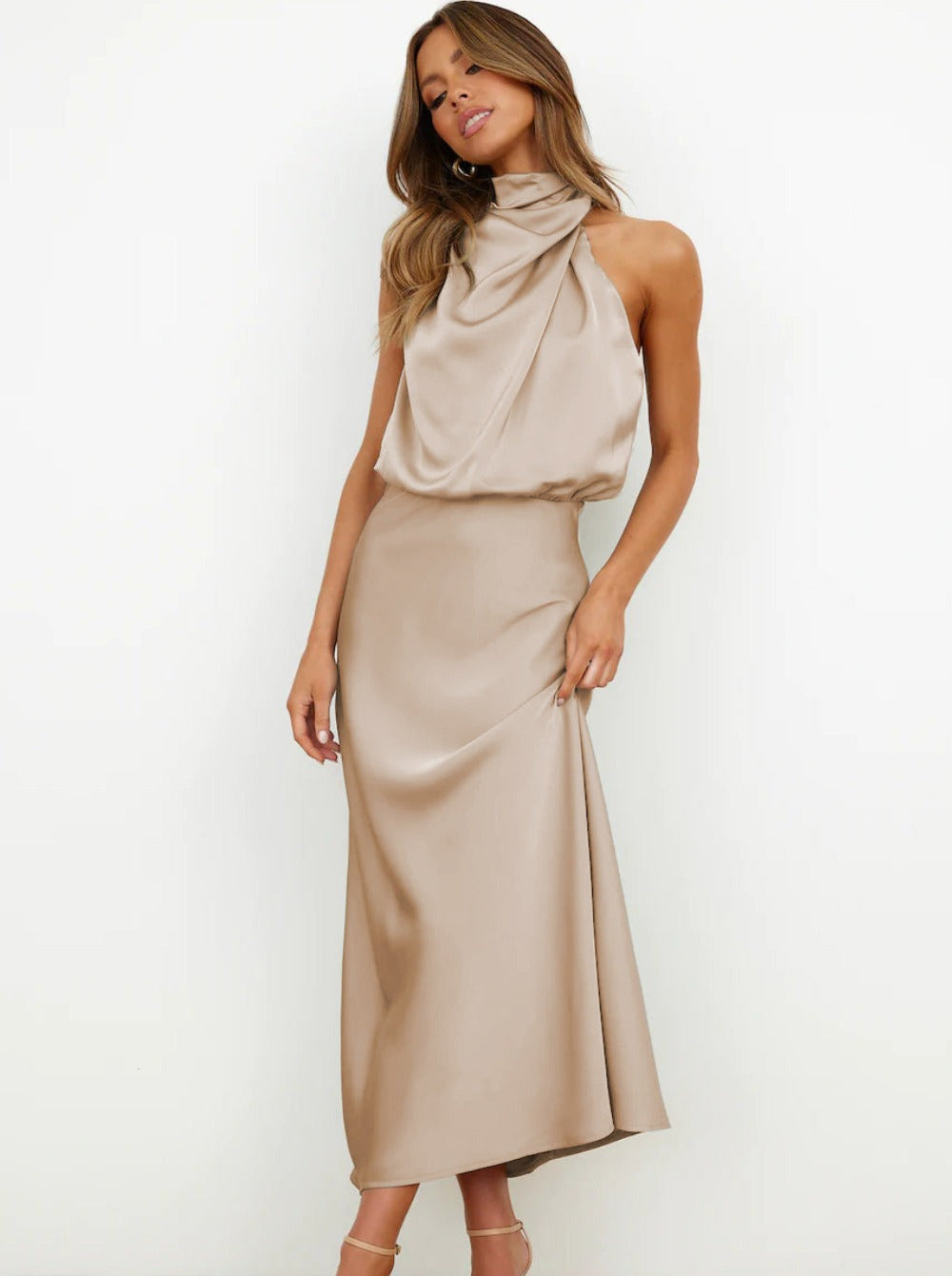 Vestido mujer | diseño halter largo con caída fluida