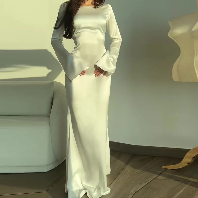 Vestido mujer | diseño maxi con mangas largas y corte recto