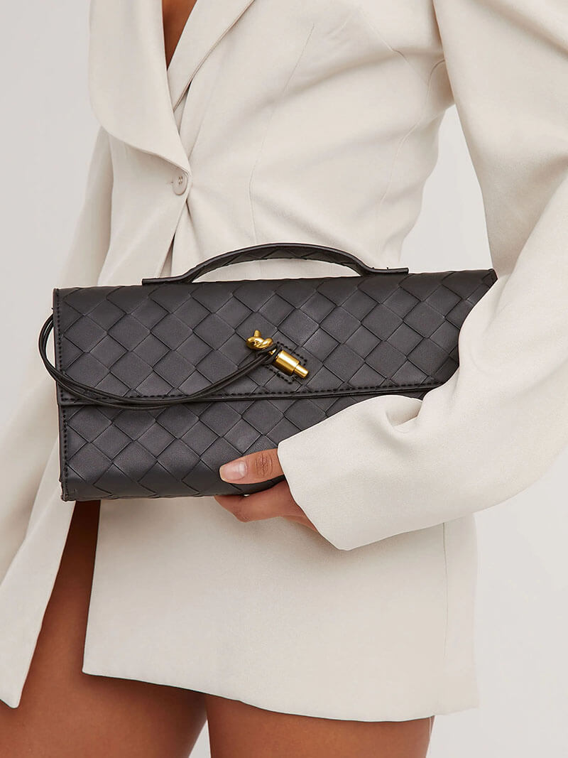 Bolso mujer | diseño trenzado con solapa y cierre frontal