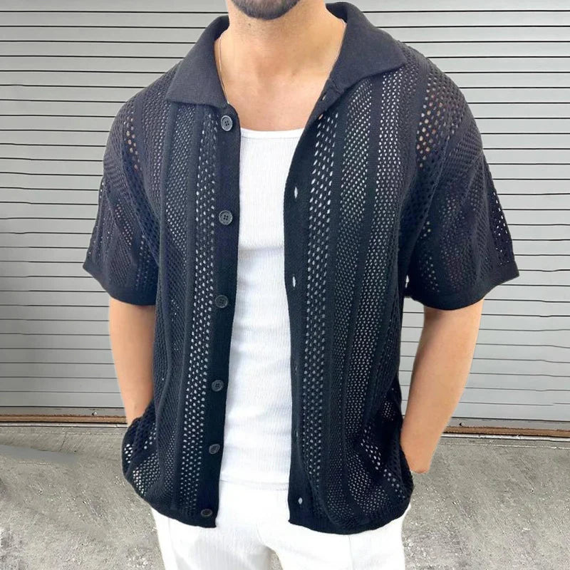 Camisa hombre | manga corta calada con botones y cuello abierto