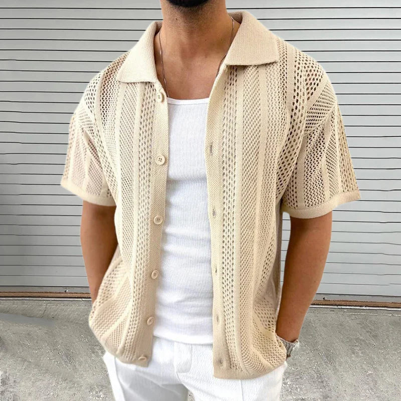 Camisa hombre | manga corta calada con botones y cuello abierto
