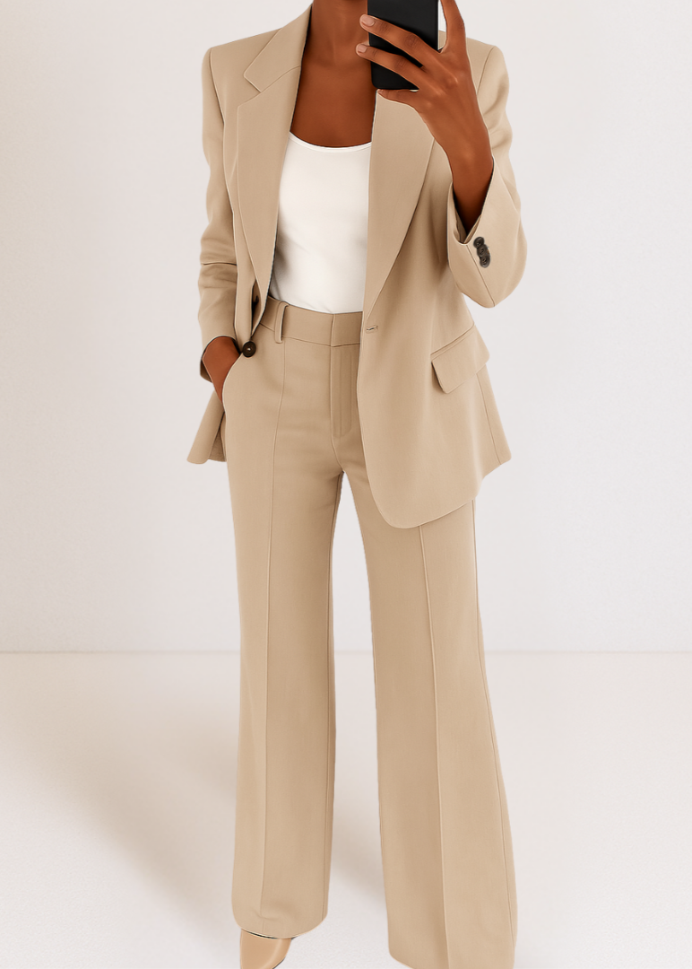Conjunto mujer | blazer con solapas y pantalón recto