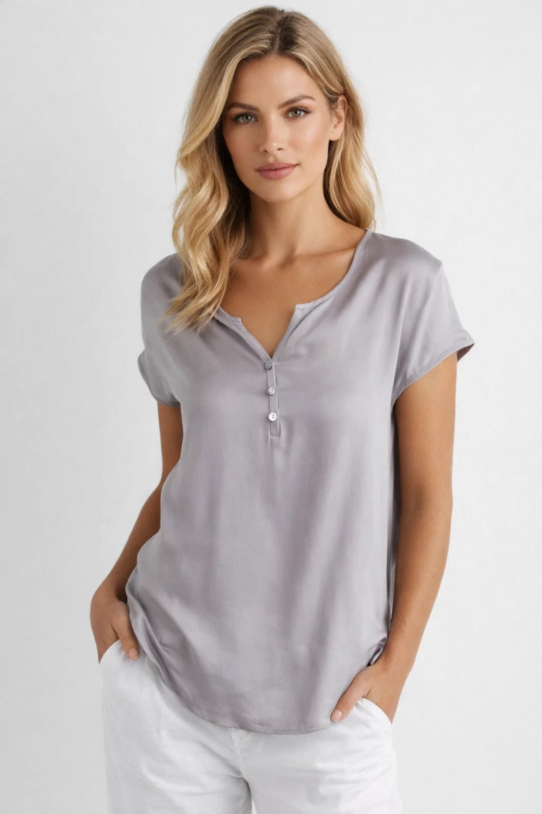 Camiseta Mujer | Escote en V con Cierre de Botones al Frente