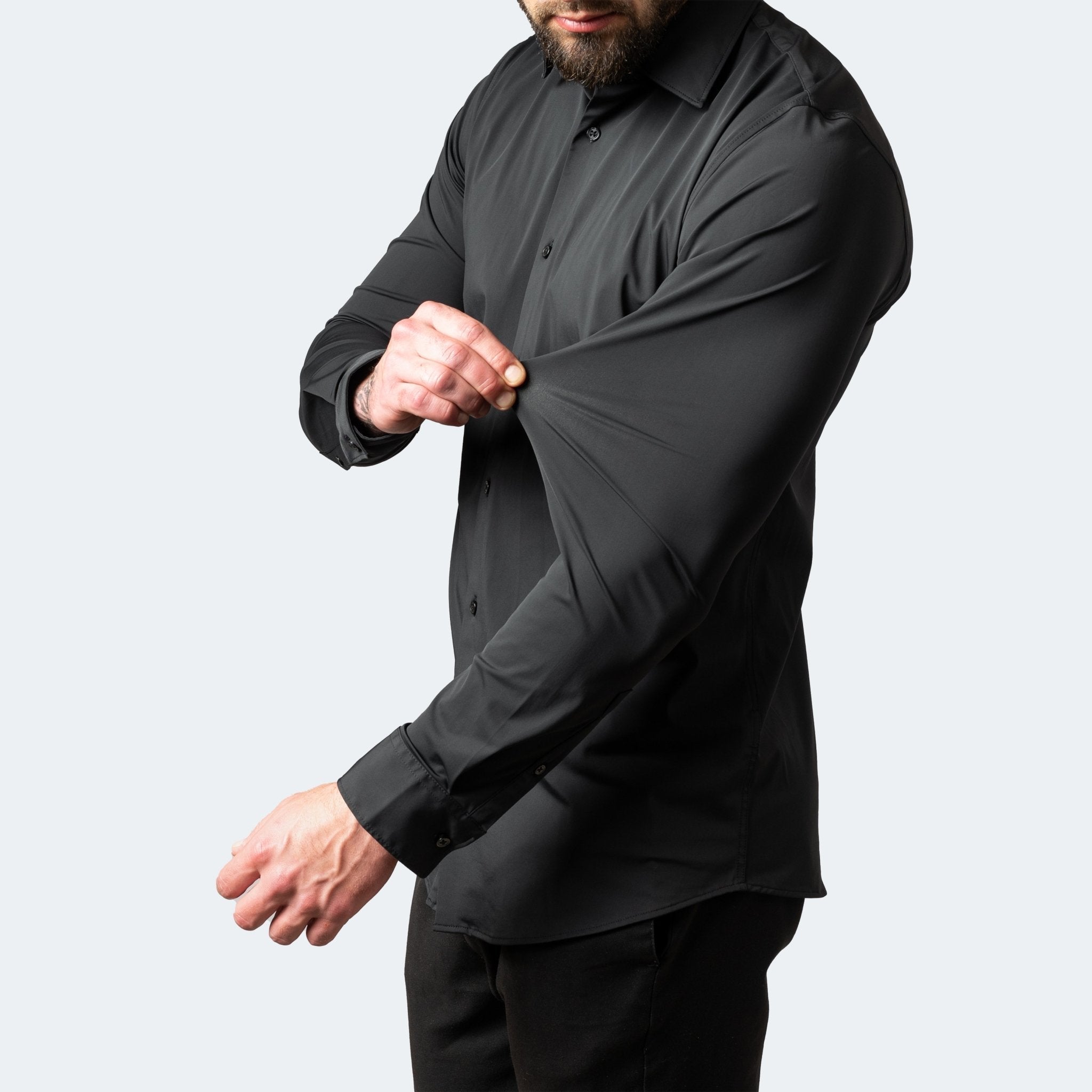 Camiseta Hombre | Corte Ajustado con Cuello Ancho y Manga Larga
