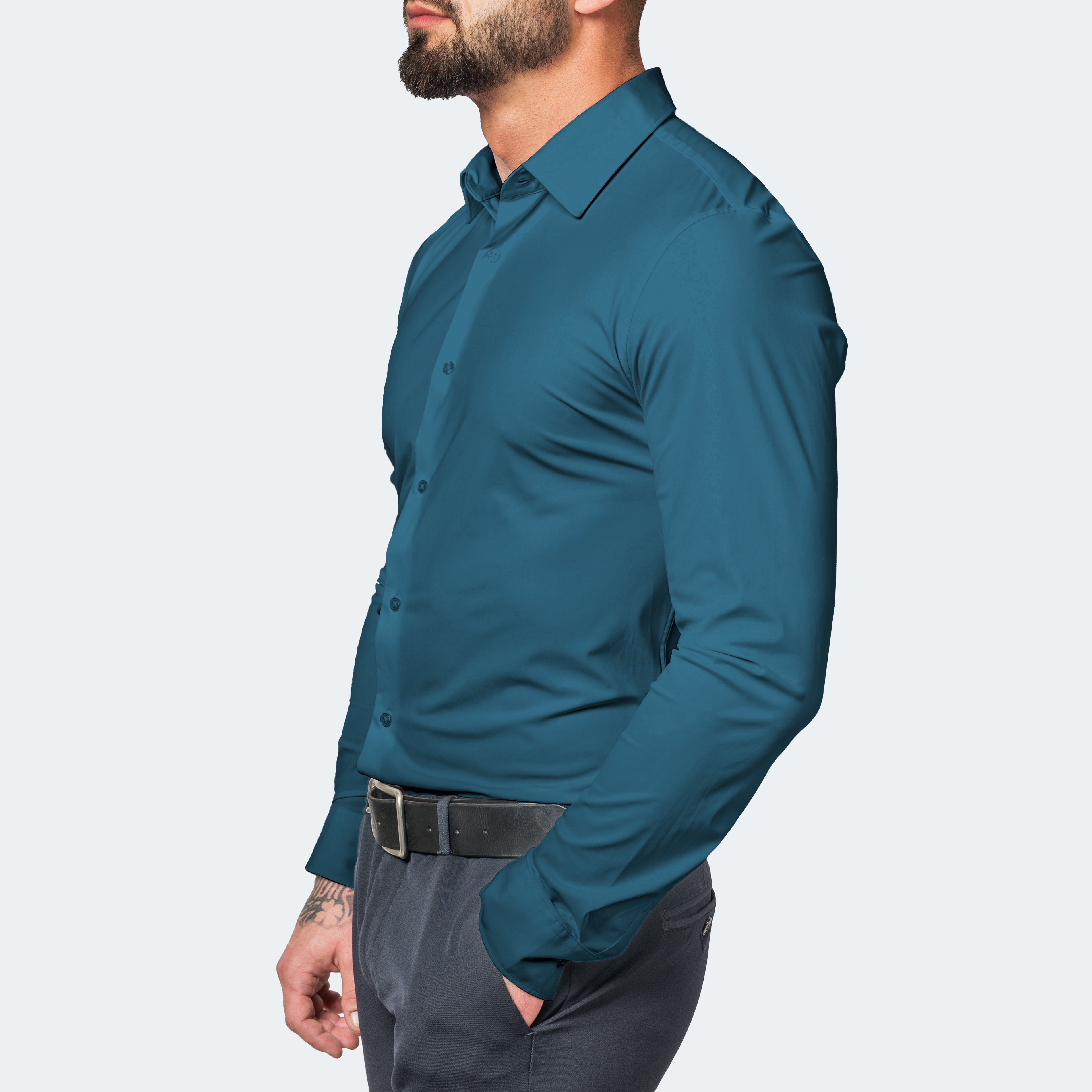 Camiseta Hombre | Corte Ajustado con Cuello Ancho y Manga Larga