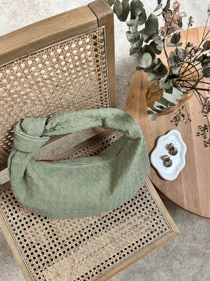 Bolso mujer | diseño trenzado con asa anudada curva