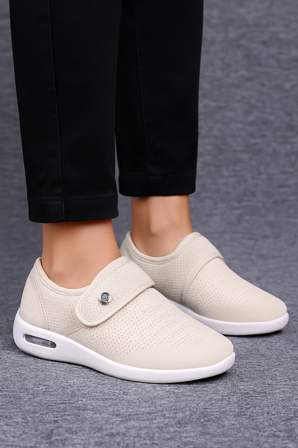 Zapatos mujer | cierre velcro y diseño slip-on ancho