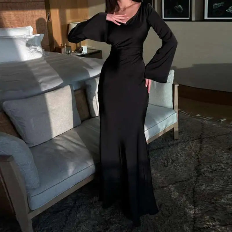 Vestido mujer | diseño maxi con mangas largas y corte recto