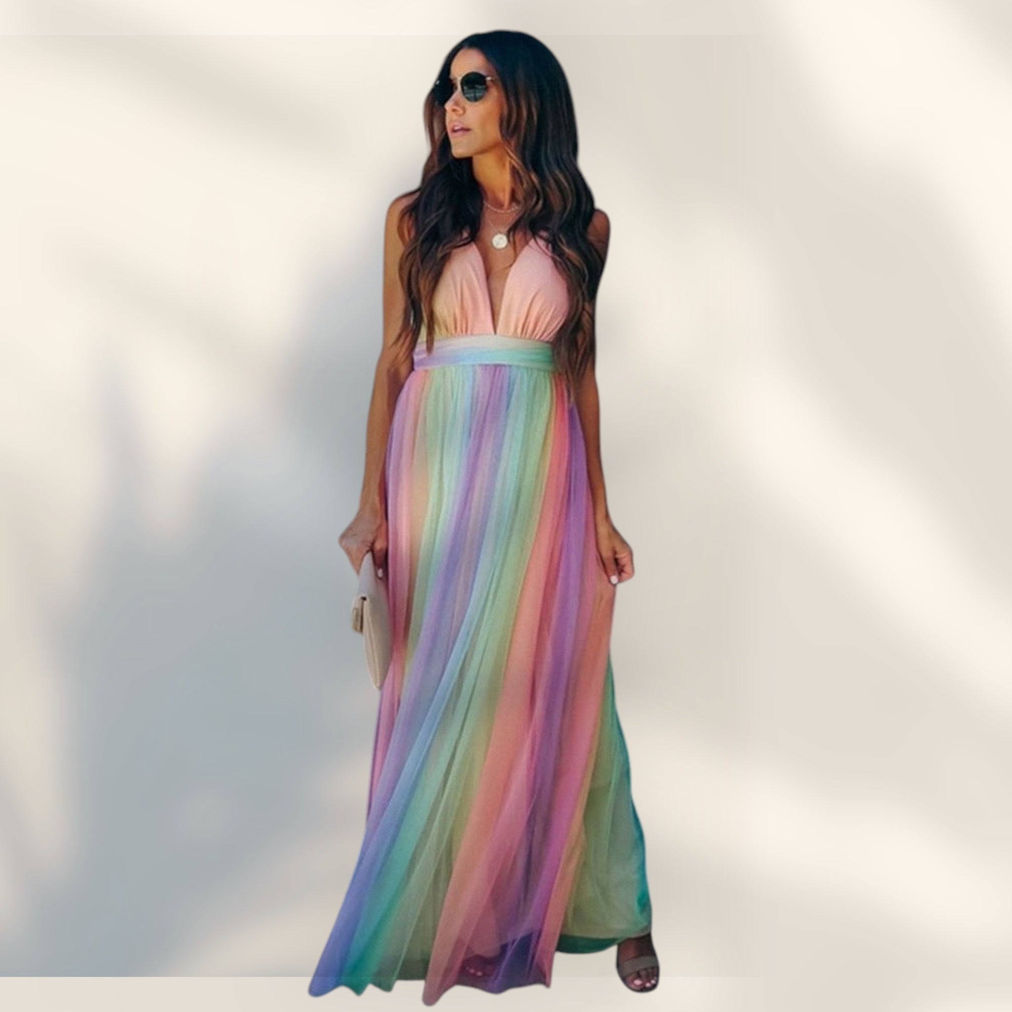 Vestido Maxi Escote Halter con V Profundo | Silueta Amplia Sin Mangas