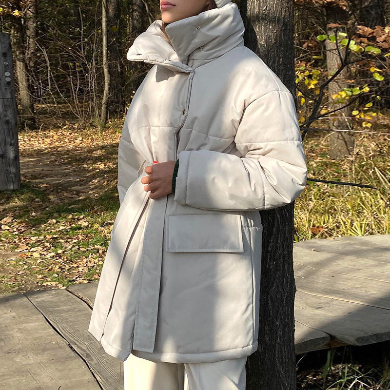 Chaqueta mujer | acolchada con cinturón y cuello alto