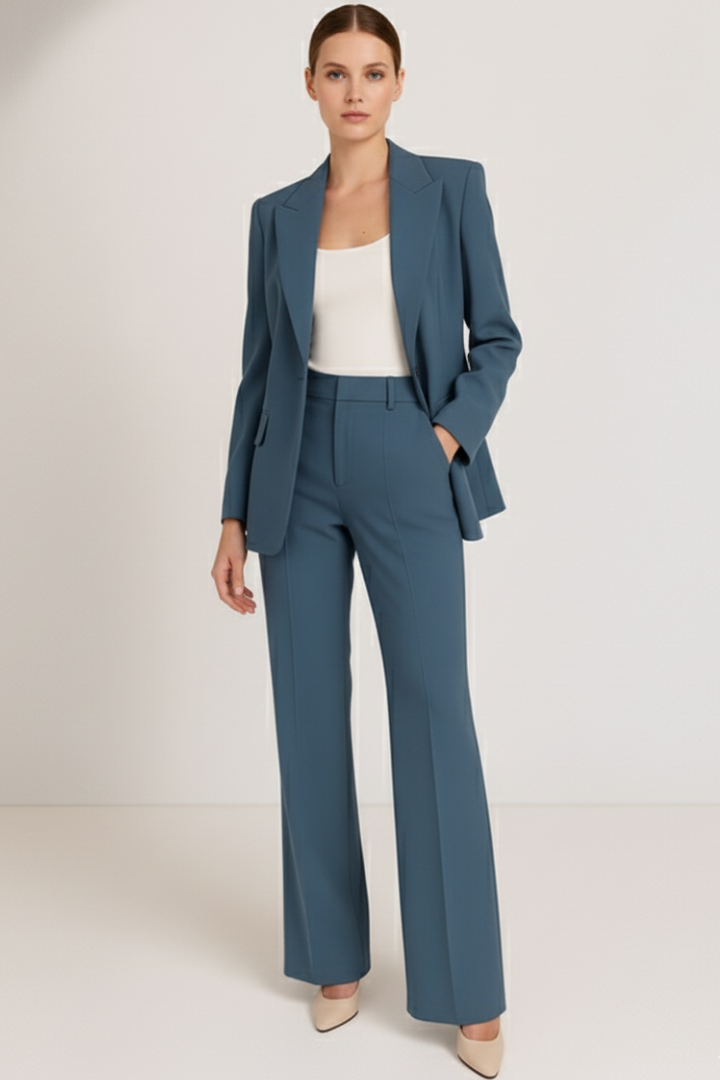 Traje de Mujer | Blazer estructurado con pantalón de pierna recta