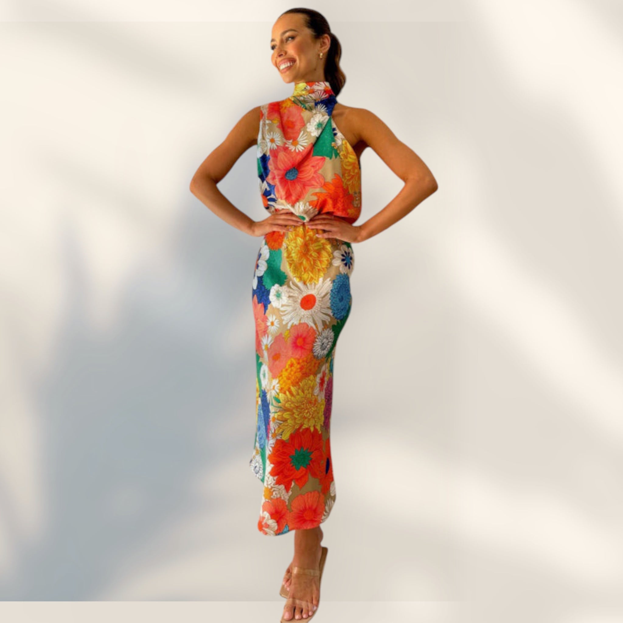 Vestido Midi Escote Halter | Cintura Ajustada Estampado Floral Largo Medio