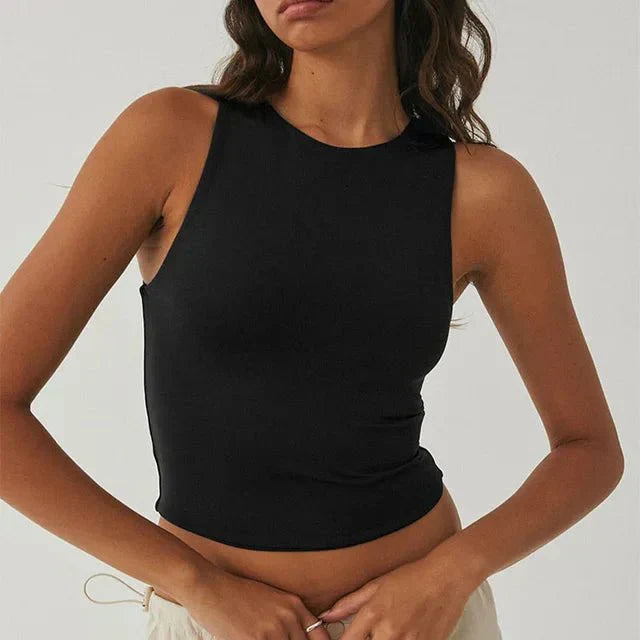 Prenda superior mujer | cuello alto estructurado sin mangas